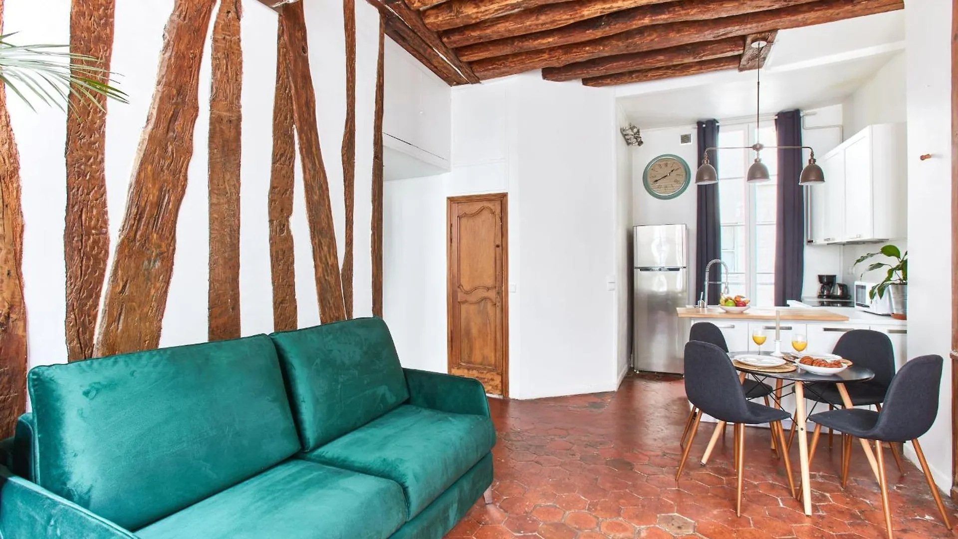Apartment Heart Of & Montorgueil - 1br - Cityapartmentstay Paris